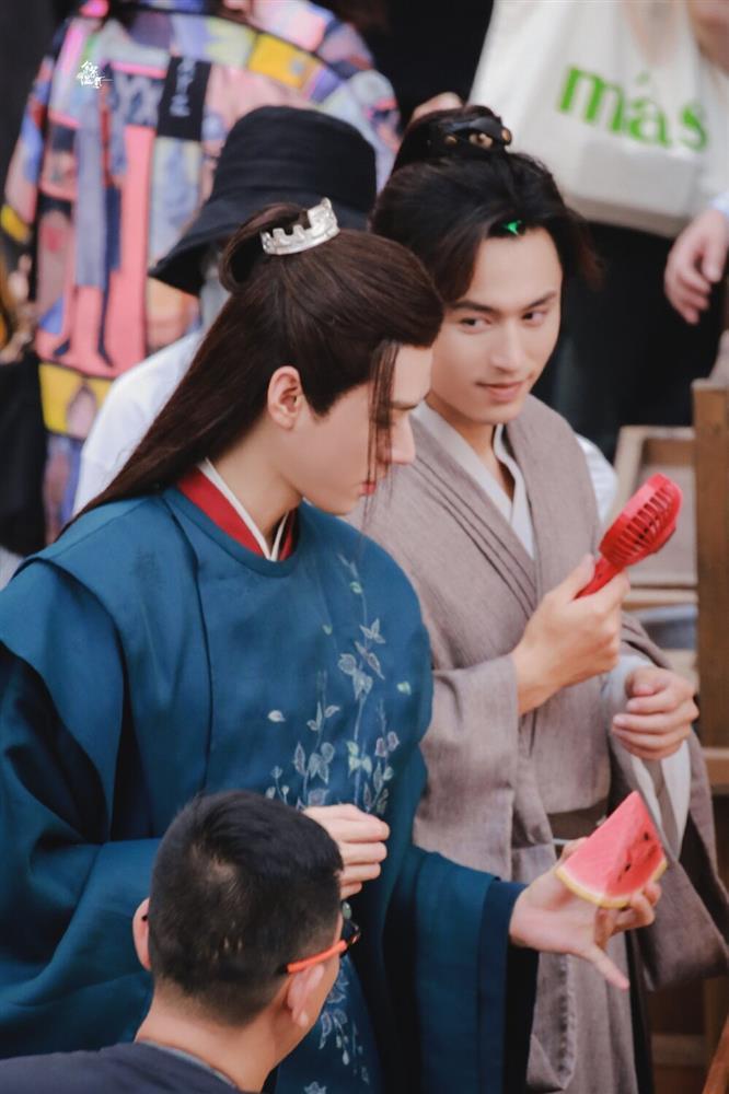 Cung Tuấn chỉ cần nửa năm để thay thế địa vị của Tiêu Chiến?-2