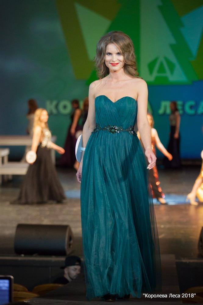 Phát hiện thi thể bị chặt đầu của hoa hậu Nga sau 5 ngày mất tích-1