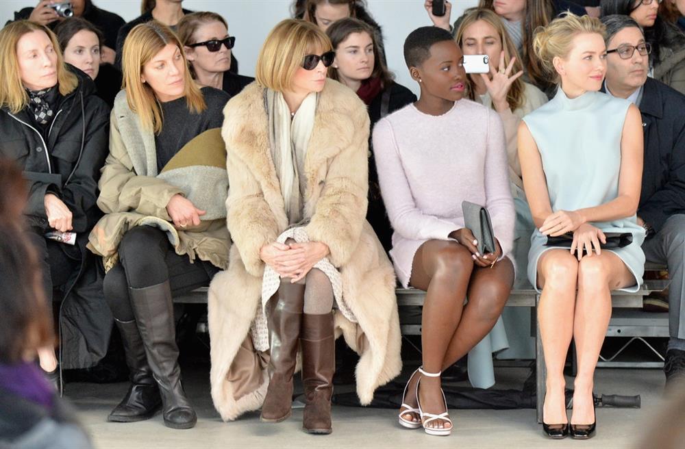 Quyền lực của hàng ghế đầu trong giới thời trang-4