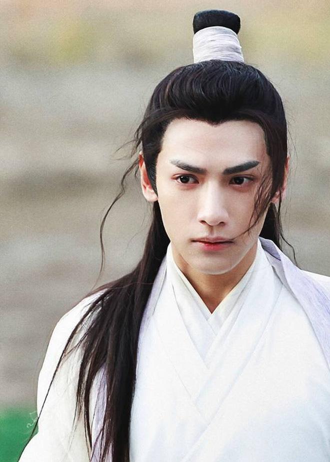 Bộ 3 nam thần bị công ty kìm kẹp, chật vật tìm cơ hội tỏa sáng-3