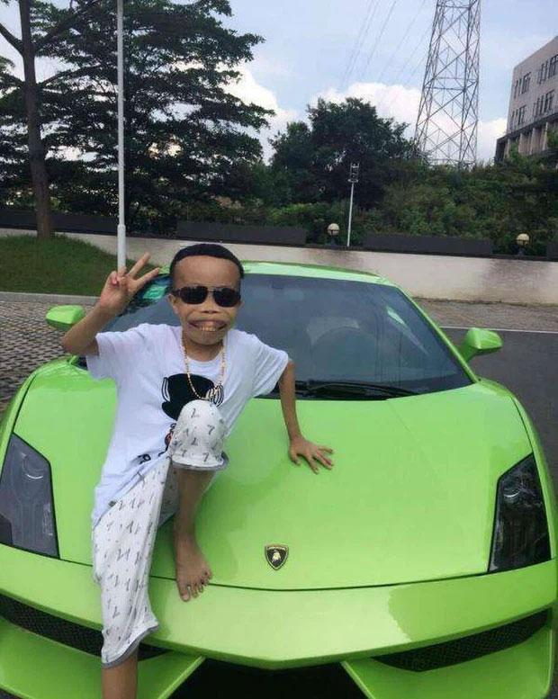 Chàng trai xấu nhất Trung Quốc nghèo mạt sau 6 năm nổi tiếng-1