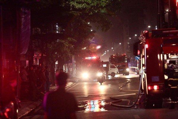 Hiện trường vụ cháy nhà khiến 4 người thiệt mạng ở Hà Nội-3