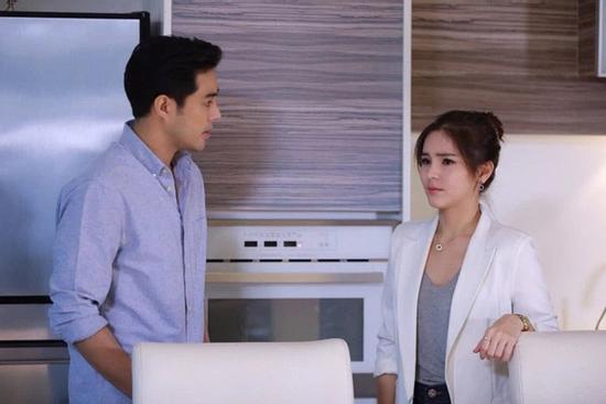 Mỗi lần về quê chồng lại đưa cả danh sách dài bảo vợ sắm sửa 'cấm được thiếu'