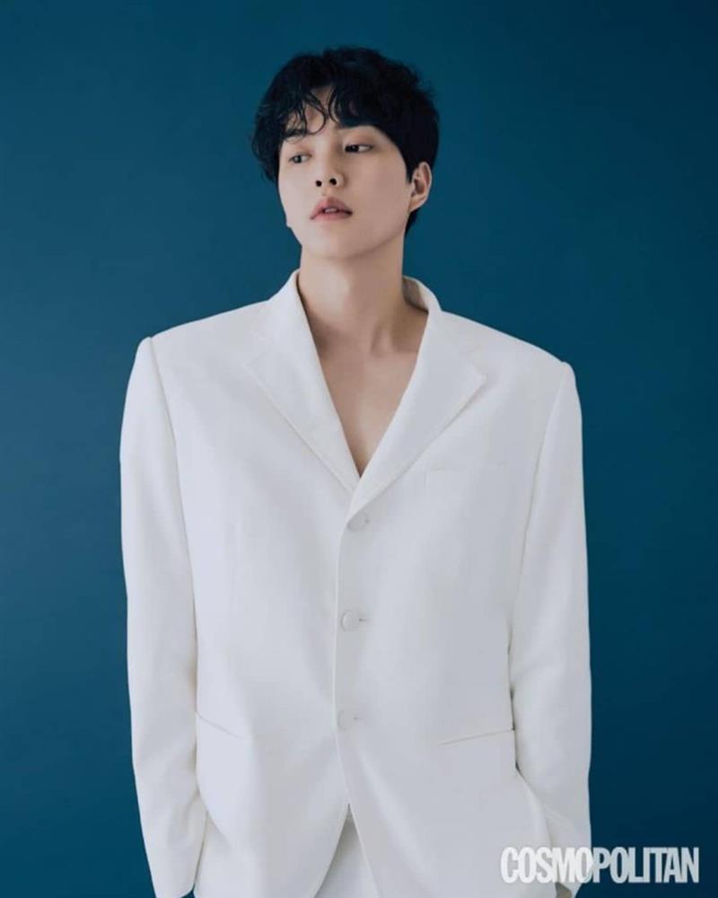 Nam thần thế hệ mới của phim Hàn-8