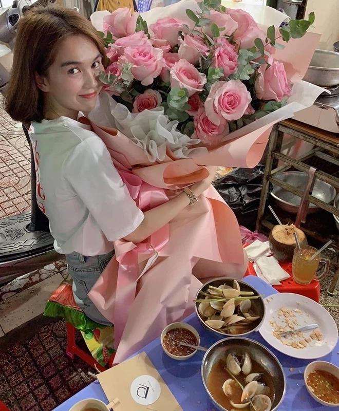 5 quán lề đường Sài Gòn đi ăn là dễ gặp người nổi tiếng như chơi-1