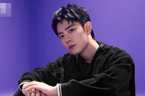 Tiêu Chiến nổi đóa khi fan cuồng nghe lén, đột nhập khách sạn