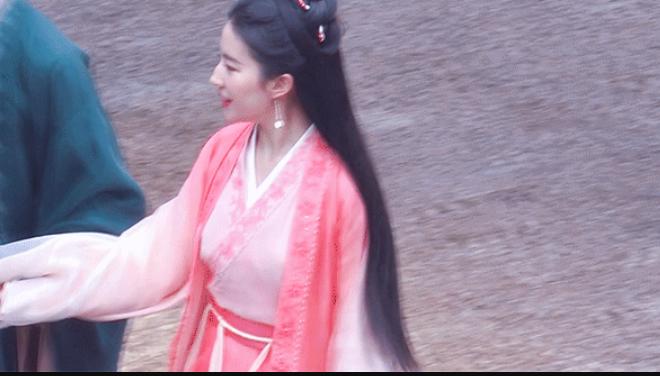 Sốt xình xịch tạo hình cổ trang của Lưu Diệc Phi trong phim mới-1