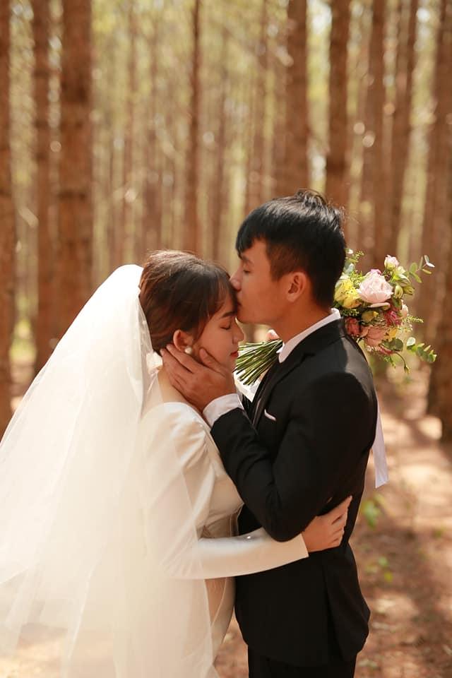 Để chứng minh lời nguyền chia tay là sai, cặp đôi 9x chạy xe 8 tiếng đến Đà Lạt chụp ảnh cưới-10