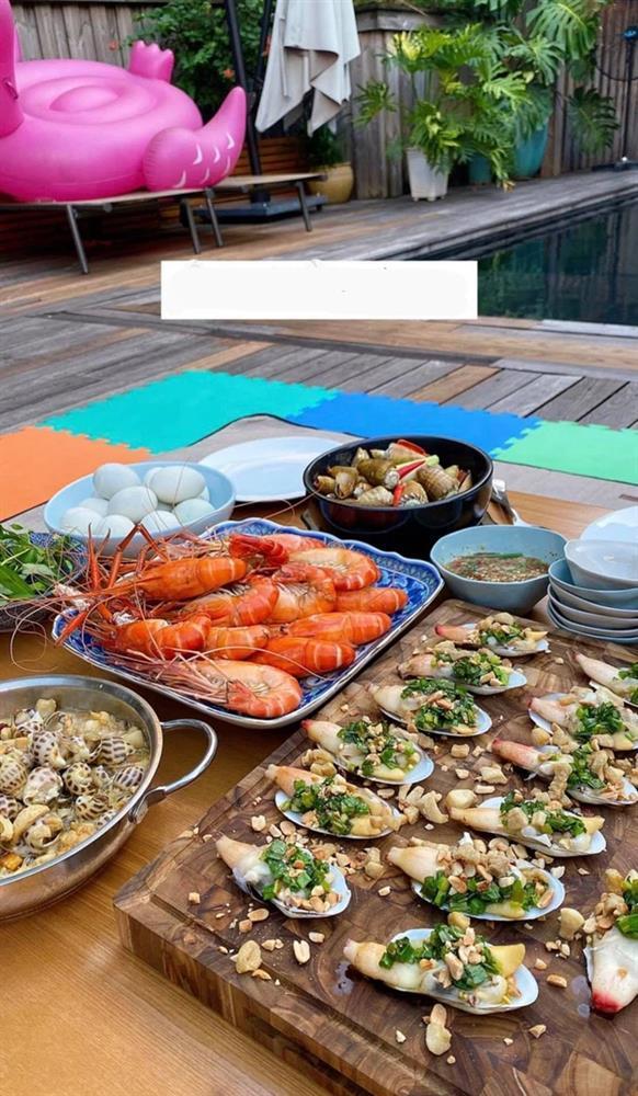 Ngồi ăn ốc lai rai tầm Hà Tăng cũng khác: Bày biện y hệt bàn buffet-2