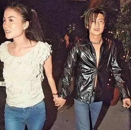 Tạ Đình Phong kè kè Vương Phi giữa tin làm Trương Bá Chi có bầu-2