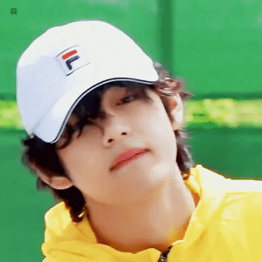 Sang chấn với lý do V BTS sợ selfie dù sở hữu mặt tiền cực phẩm-9