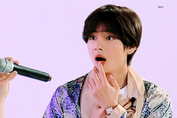 Rộ tin đồn V BTS hẹn hò Jisoo BlackPink thông qua loạt chi tiết-7