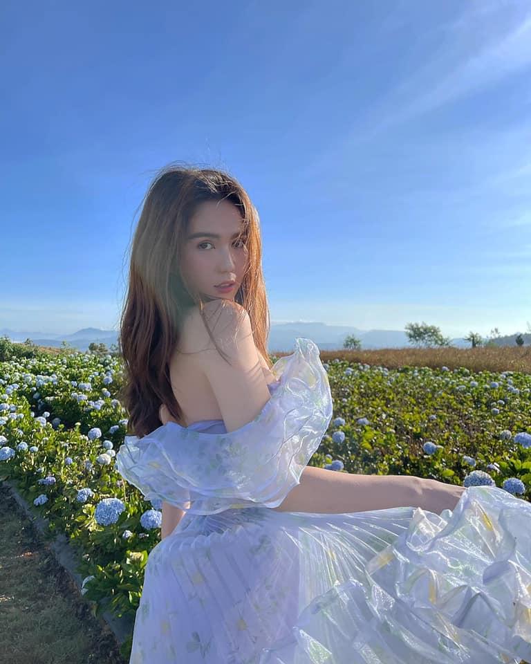 Ngọc Trinh triết lý tình yêu sét đánh, hội gái xấu đọc tức anh ách-2