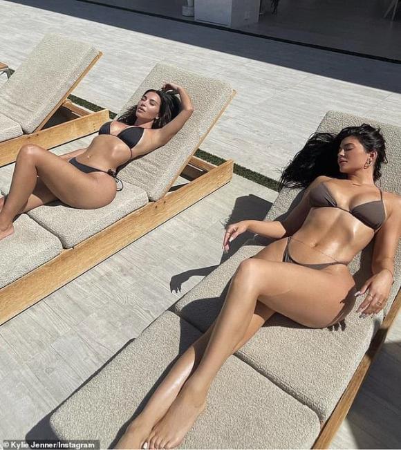 Kendall Jenner chiếm trọn spotlight với cơ bụng 6 múi-4