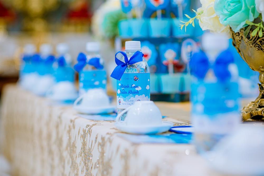 U mê Doraemon, cô dâu 9x được mẹ chồng tặng nguyên bộ trang sức hình mèo máy-8