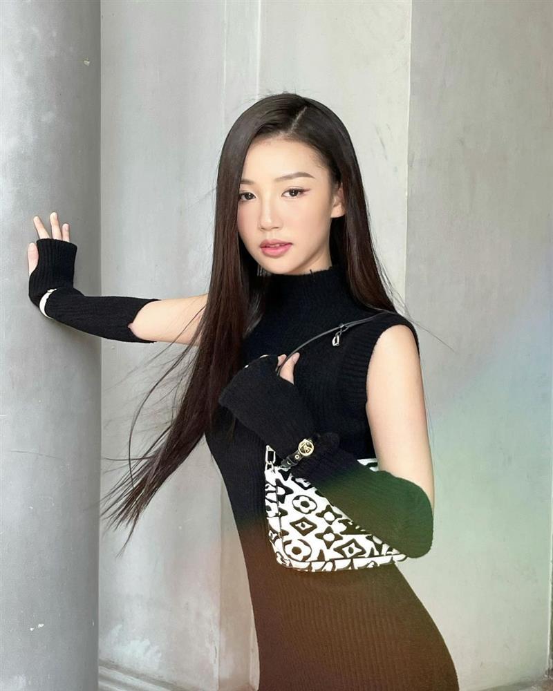 Amee đáp trả khi bị chê tuổi này sửa mặt là sai lầm-6