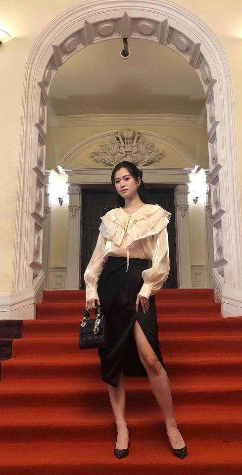 Lâm Vỹ Dạ đeo đồng hồ 340 triệu, dùng túi hiệu vạn người ước ao-8