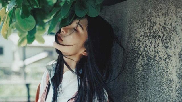 Câu chuyện về người con gái 33 tuổi hóa điên vì yêu 8 năm không được cưới-2