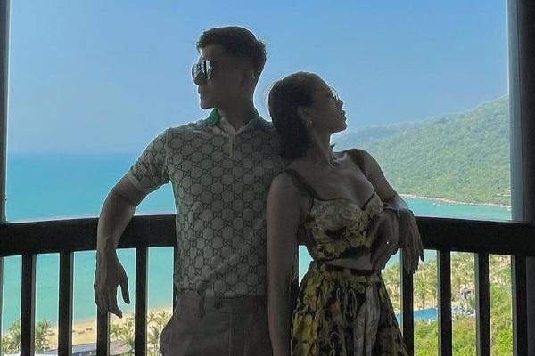 Lệ Quyên - Lâm Bảo Châu thọc tay vào túi quần nhau trên phố-7