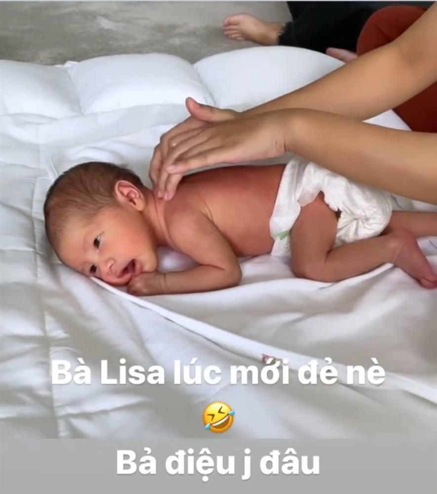 Hồ Ngọc Hà công khai ảnh ái nữ Lisa lúc mới sinh-2
