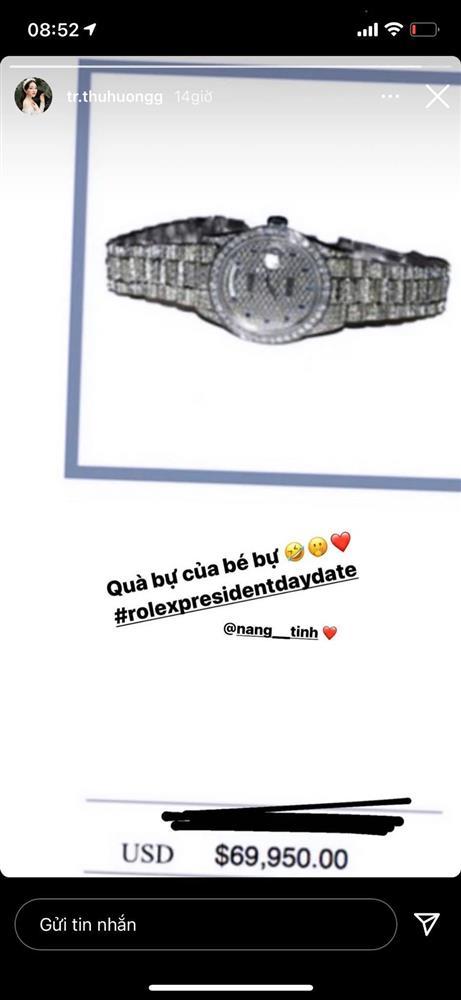 Cô dâu 200 cây vàng khoe chồng tặng tiền 8/3, nhìn tài khoản choáng-3