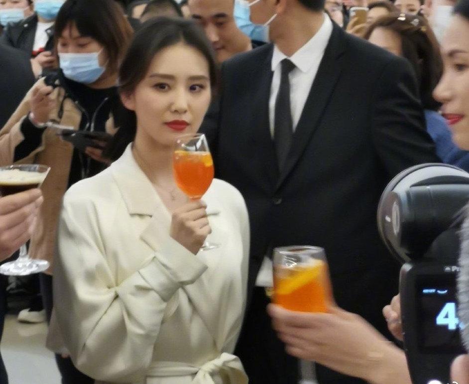 Vẻ đẹp xuất sắc của Lưu Thi Thi trong ảnh chưa chỉnh sửa-6