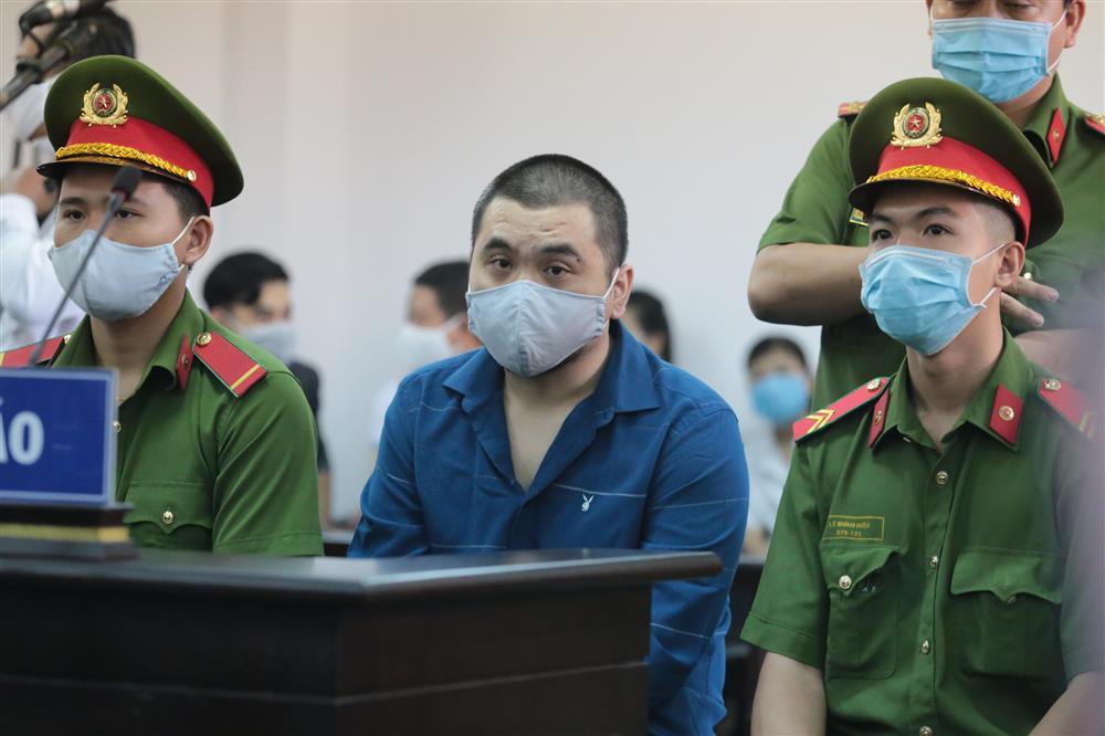 Ngày mai xử phúc thẩm tài xế Mercedes tông nữ tiếp viên thương tật 79%-1