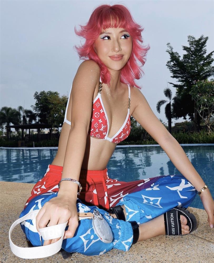 Quỳnh Anh Shyn - Châu Bùi - Khánh Linh đụng độ bikini hàng hiệu, ai hơn ai?-8