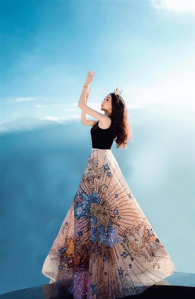 Cô gái bỗng hóa nữ thần giữa núi rừng Sapa trong tiết trời 10 độ C-11