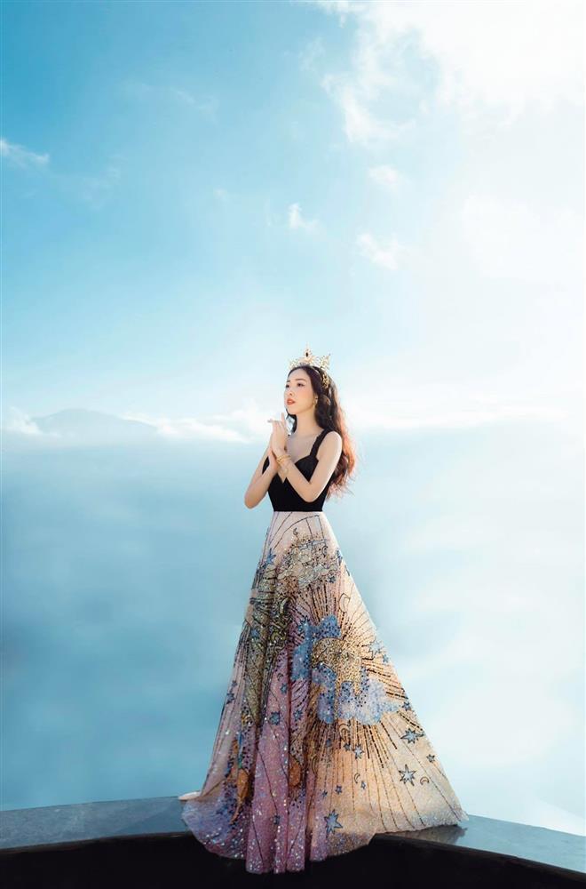 Cô gái bỗng hóa nữ thần giữa núi rừng Sapa trong tiết trời 10 độ C-12