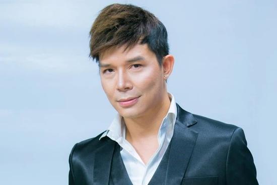 Nathan Lee chửi xéo 'kẻ thật thà' sau drama với Ngọc Trinh