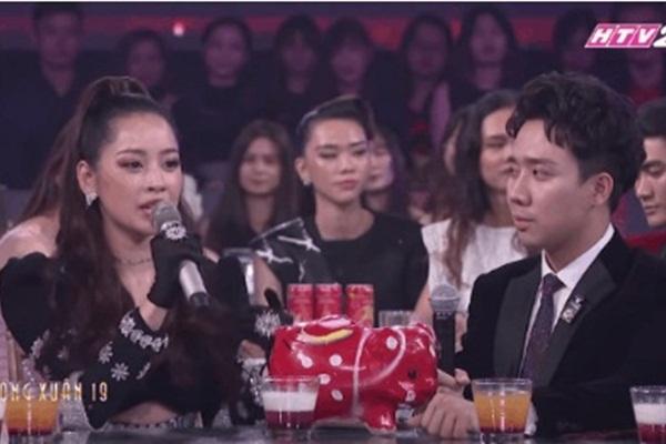 Đóng máy House Of Gucci, Lady Gaga ở Mỹ mà giống hệt Phi Nhung nước mình!-4