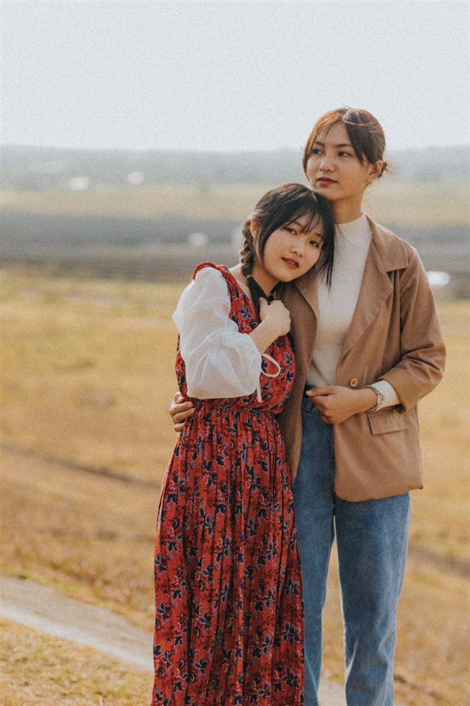 Khoảnh khắc lãng mạn hơn cả yêu của cặp bạn thân 10X quen nhau qua mạng xã hội-1