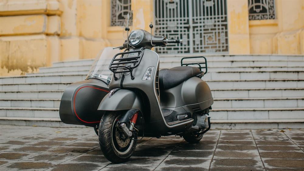 Bóc giá xế độ giá hơn 200 chai Cường Đô La chở vợ con đi dạo-2