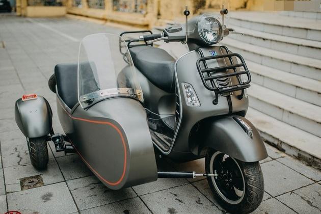 Bóc giá xế độ giá hơn 200 chai Cường Đô La chở vợ con đi dạo-3