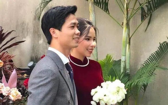 Cô dâu Xuân Trường diện áo dài đỏ, độ lồng lộn thua xa vợ Duy Mạnh-8