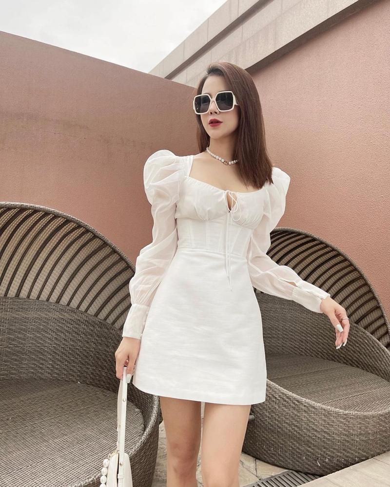 Thiều Bảo Trâm - Minh Hằng lăng-xê váy hoa nhí chào hè-2