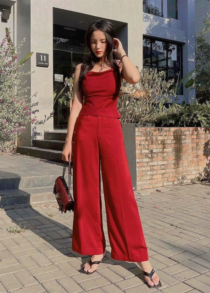 Thiều Bảo Trâm - Minh Hằng lăng-xê váy hoa nhí chào hè-5