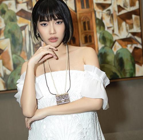 Sao Việt phát cuồng mẫu túi tí hon giá hàng chục triệu mà vô dụng-4