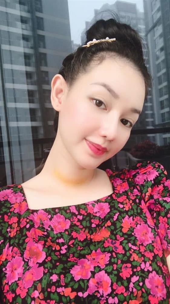 Không nhận ra MC Quỳnh Chi sau 1 năm phẫu thuật vì ung thư-2