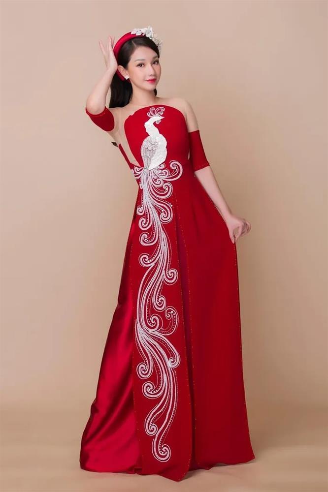 MC Quỳnh Chi khoe phụ kiện sẹo sau phẫu thuật ung thư tuyến giáp-4