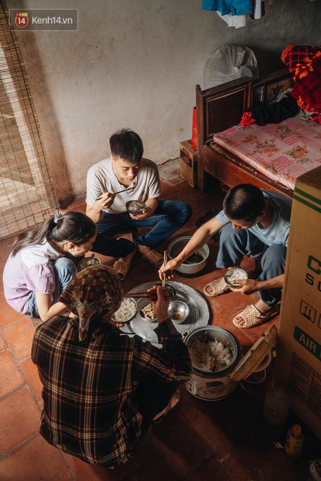 Xúc động gia cảnh nam sinh vào đội tuyển học sinh giỏi Quốc gia-8