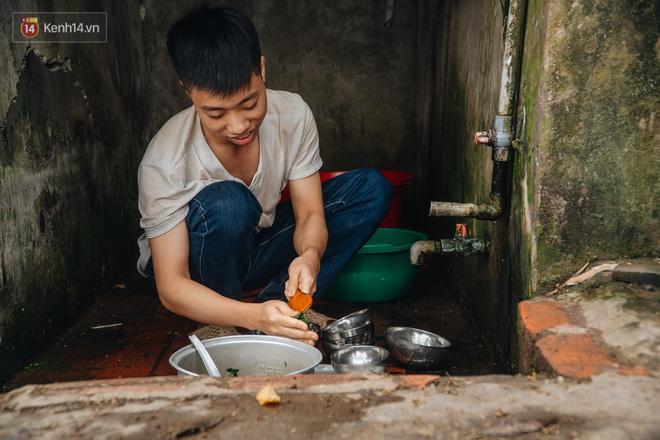 Xúc động gia cảnh nam sinh vào đội tuyển học sinh giỏi Quốc gia-10