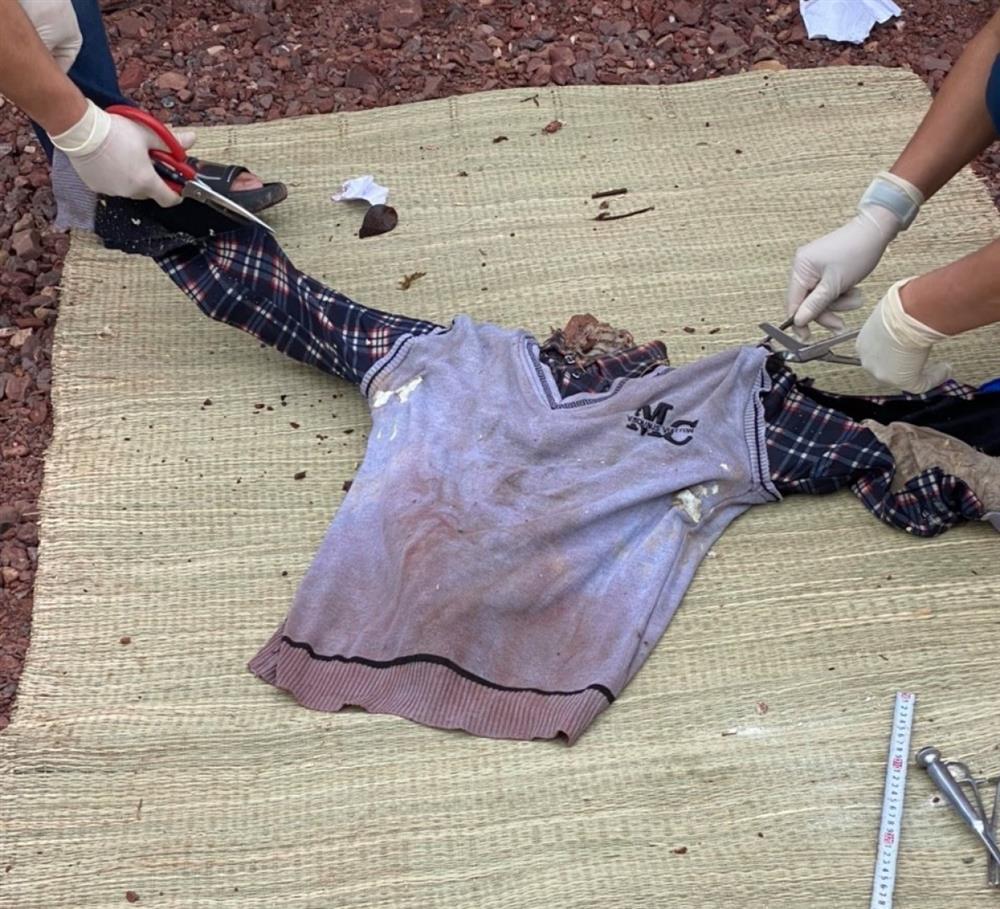 Tìm tung tích nạn nhân từ bộ xương dạt vào bãi biển Nghệ An-2