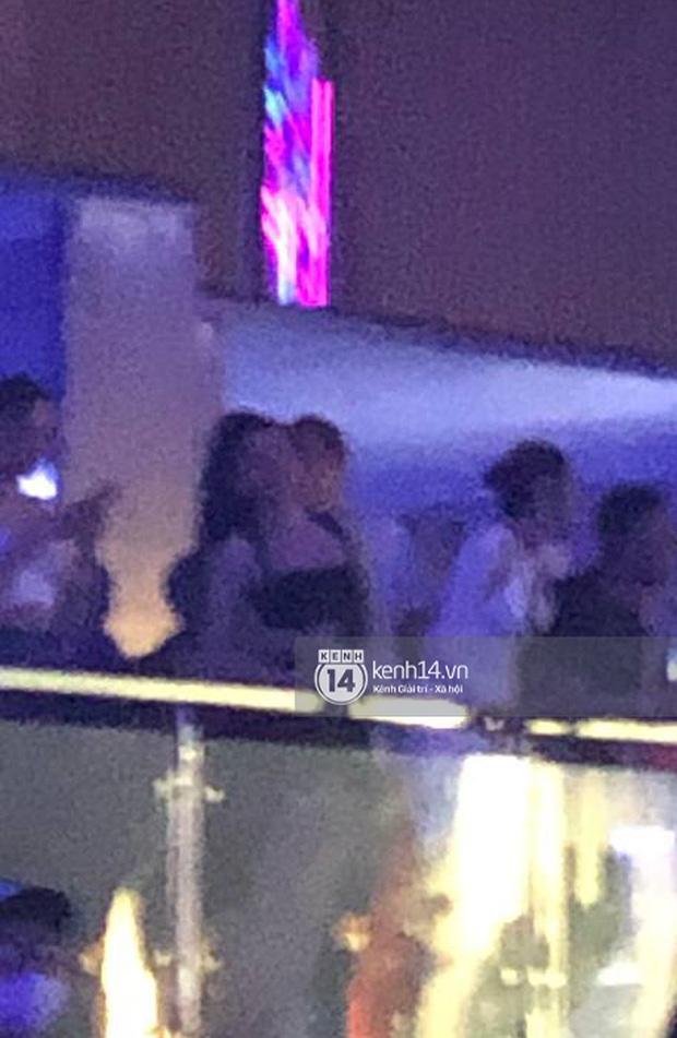 Bắt trọn clip chồng cũ Lệ Quyên ôm hôn tình trẻ Cẩm Đan-4