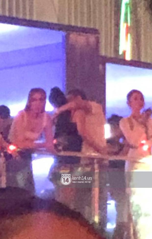 Bắt trọn clip chồng cũ Lệ Quyên ôm hôn tình trẻ Cẩm Đan-5