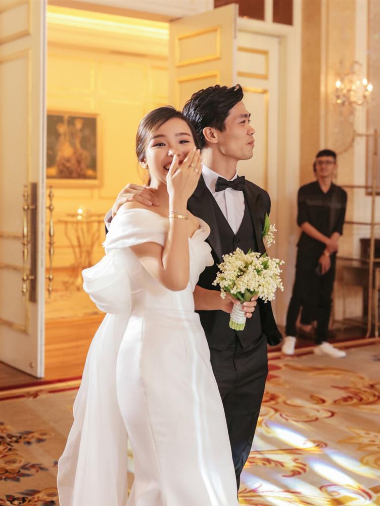 Các Wags Việt ngày ăn hỏi: Người xinh đẹp, người bị dìm thê thảm-5