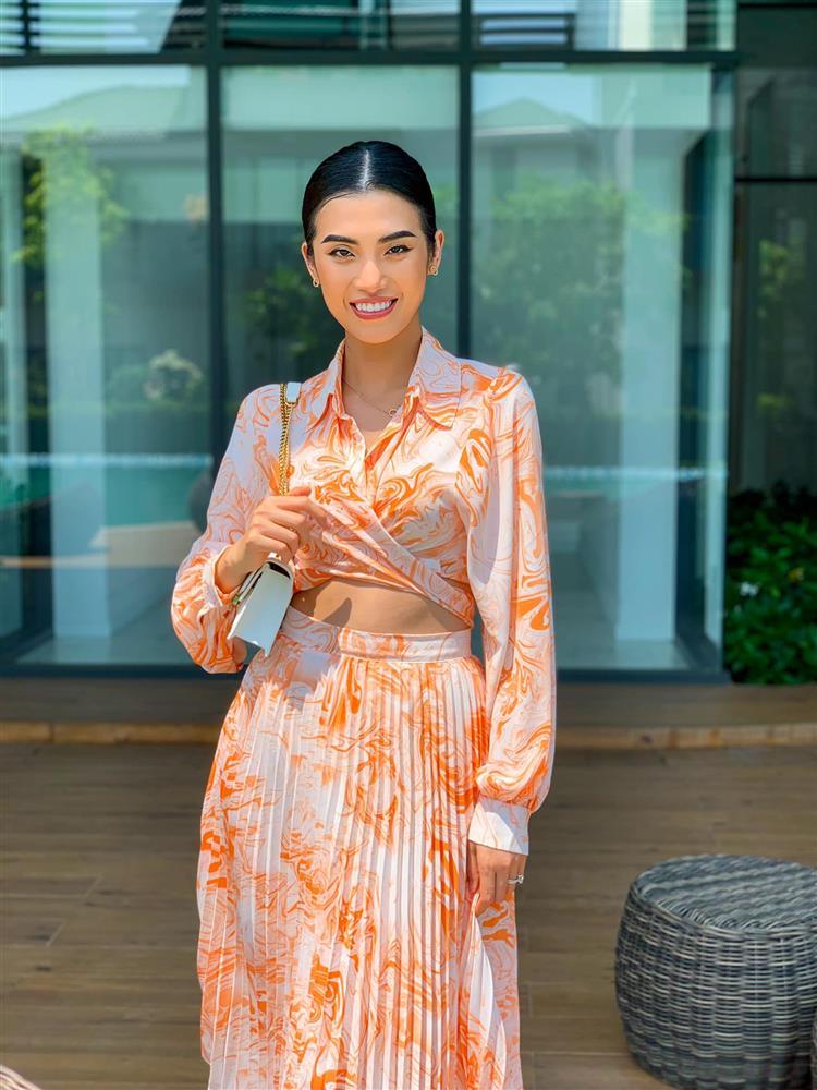 Gái Việt 27 chia tay tỷ phú 73 bất ngờ đi thi hoa hậu-4