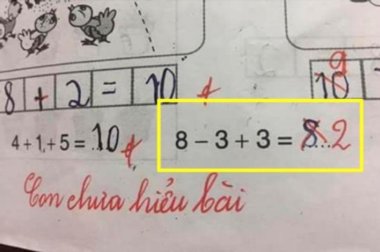 Học sinh giải '8-3+3=8', cô giáo cho kết quả bằng 2: Ai đúng ai sai?