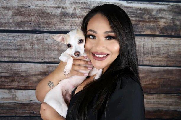 Tranh cãi chàng trai dắt bồ về làm nail cho cả gia đình-2